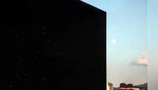 El edificio más oscuro del mundo, hasta es invisible al ojo humano [FOTOS]