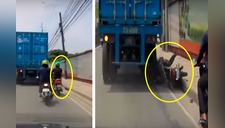 Camión aplasta la cabeza de motociclista imprudente y sale ileso; se levanta como si nada [VIDEO]