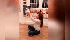 Thalía recrea famosa escena del "Rey León" con su perrito [VIDEO]