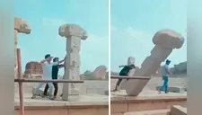 Jóvenes se graban derribando columna de 400 años de antigüedad [VIDEO]
