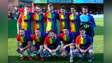 Equipo de fútbol estrena uniforme con los colores de la bandera gay [FOTOS]
