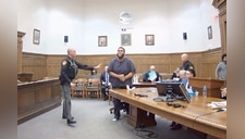 Condenado recibe 6 años más de pena después de insultar a Juez [VIDEO]