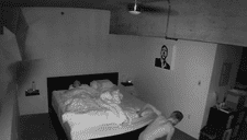 Hombre se graba mientras duerme y descubre perturbadora verdad (VIDEO)