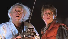 Guionista de "Volver al futuro" revela por qué los padres de Marty McFly no se acuerdan de haberlo visto en el pasado