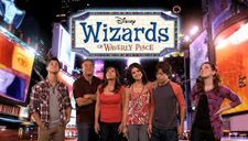 Disney + censura escote de personaje de "Los hechiceros de Waverly Place"