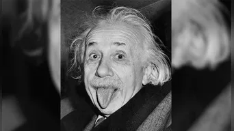 ¿Cuál es la explicación de la famosa foto de Albert Einstein? 