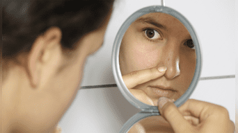 Sigue estos pasos y así evitarás lastimar la piel de tu rostro. 
