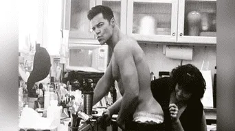 Ricky Martin muestra su lado más sensual. 