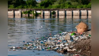 Ciudad australiana Kwinana creo un peculiar sistema para evitar que la basura y el plástico acaben en los ríos y los contaminen