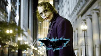 Revelan que "Batman: El caballero de la noche" iba a incluir el origen del Joker de Heath Ledger (VIDEO)