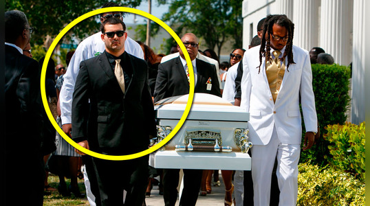 Por qué vestimos de negro en los funerales? La historia detrás de esta  costumbre | Aweita La República