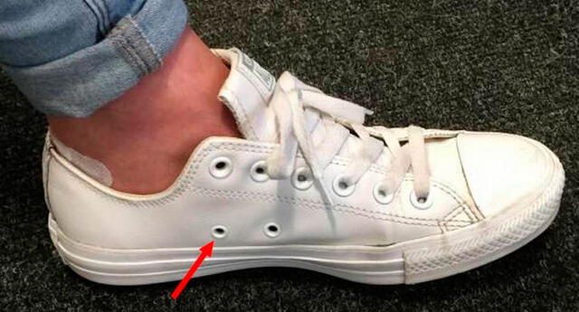 ¿Por qué las zapatillas Converse tienen dos agujeros extra?
