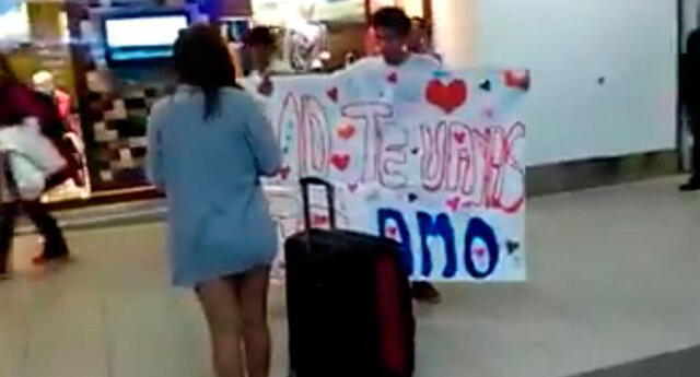 Facebook: Llegó al aeropuerto para impedir que viaje, ella reaccionó terriblemente (VIDEO)