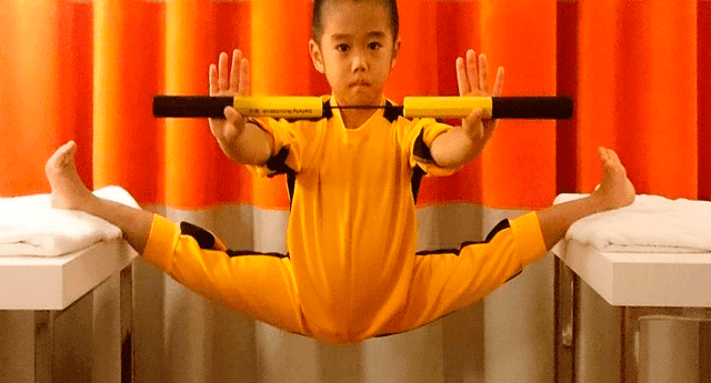Los videos del pequeño de 8 años imitando a Bruce Lee han sorprendido al mundo 
