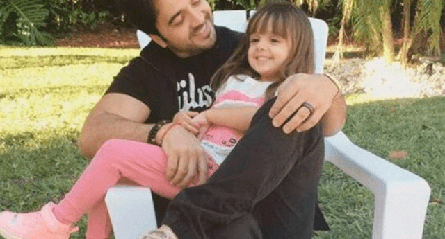 Luis Fonsi le dedicó un emotivo mensaje a su hija en Instagram expresando el orgullo que siente por su generosidad.