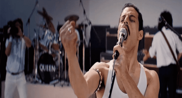Rami Malek afronta el mayor reto de carrera artística al interpretar al polifacético Freddie Mercury.