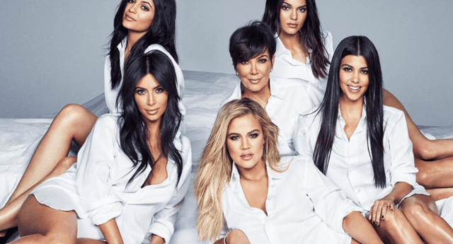 Las Kardashian desataron polémica en las redes al ofrecer trabajo sin remuneración