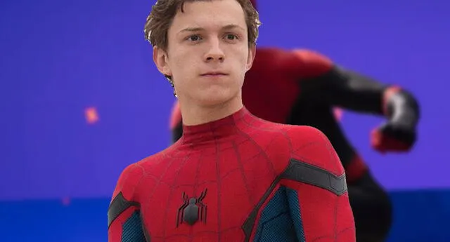 Spider-man : Tom Holland revela foto inédita de su nuevo look como el héroe