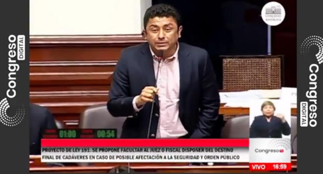 Guillermo Bermejo asegura que el fujimorismo 'extraña más' a Abimael Guzmán (Foto: Captura Congreso)