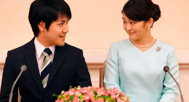 Princesa japonesa deja su título real por amor