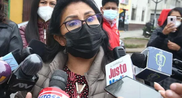 Congresista Katy Ugarte a bandadas opositoras: Si quieren ser presidente, esperen que Castillo culmine su mandato
