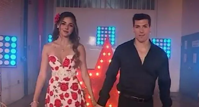 Patricio Parodi y Luciana Fuster son presentados oficialmente como pareja en los 'Premios EEG 2021'. (Foto: Captura de video/ Esto es Guerra)