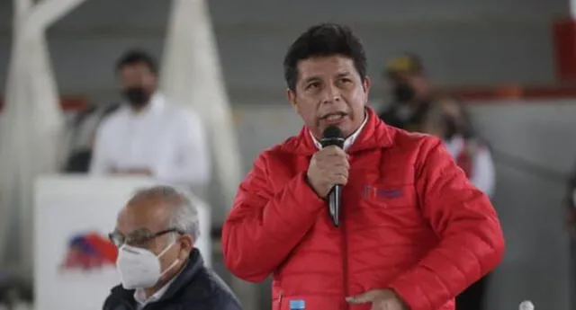 Pedro Castillo señala que planteará un proyecto para disminuir el sueldo a ministros y congresistas / Foto: Presidencia