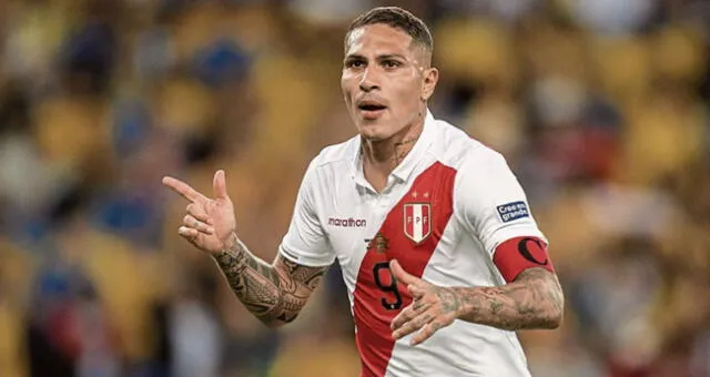 Tras meses de especulación, el periodista deportivo Silvio Valencia aseguró que el ‘Depredador’ podrá jugar por el Perú en el repechaje.